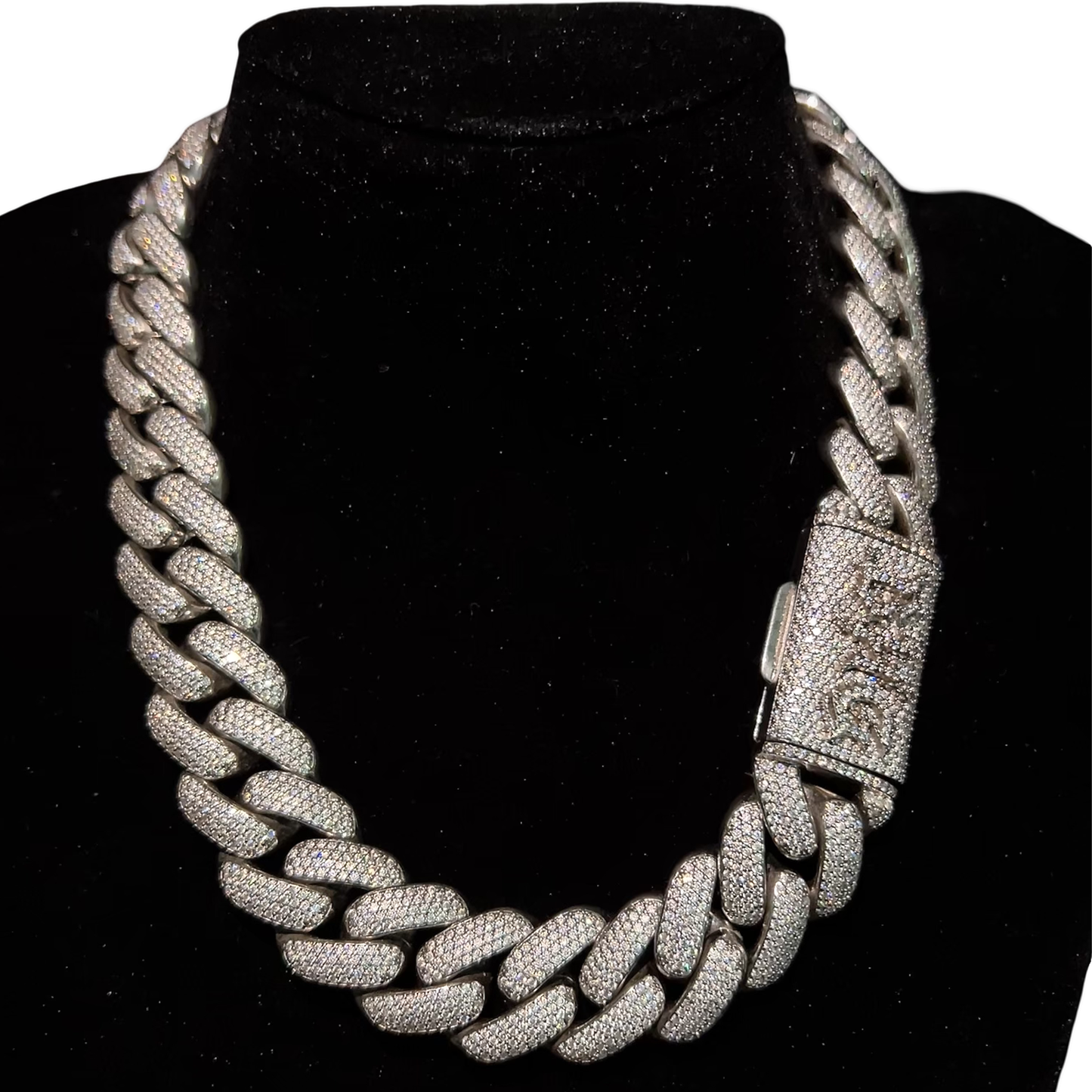 Round VVS Cuban Chain (Customizable Clasp)