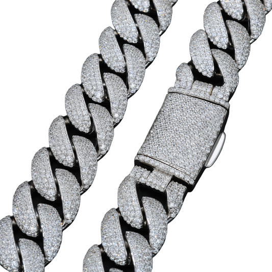 Round Clasp Cuban Link Bracelet